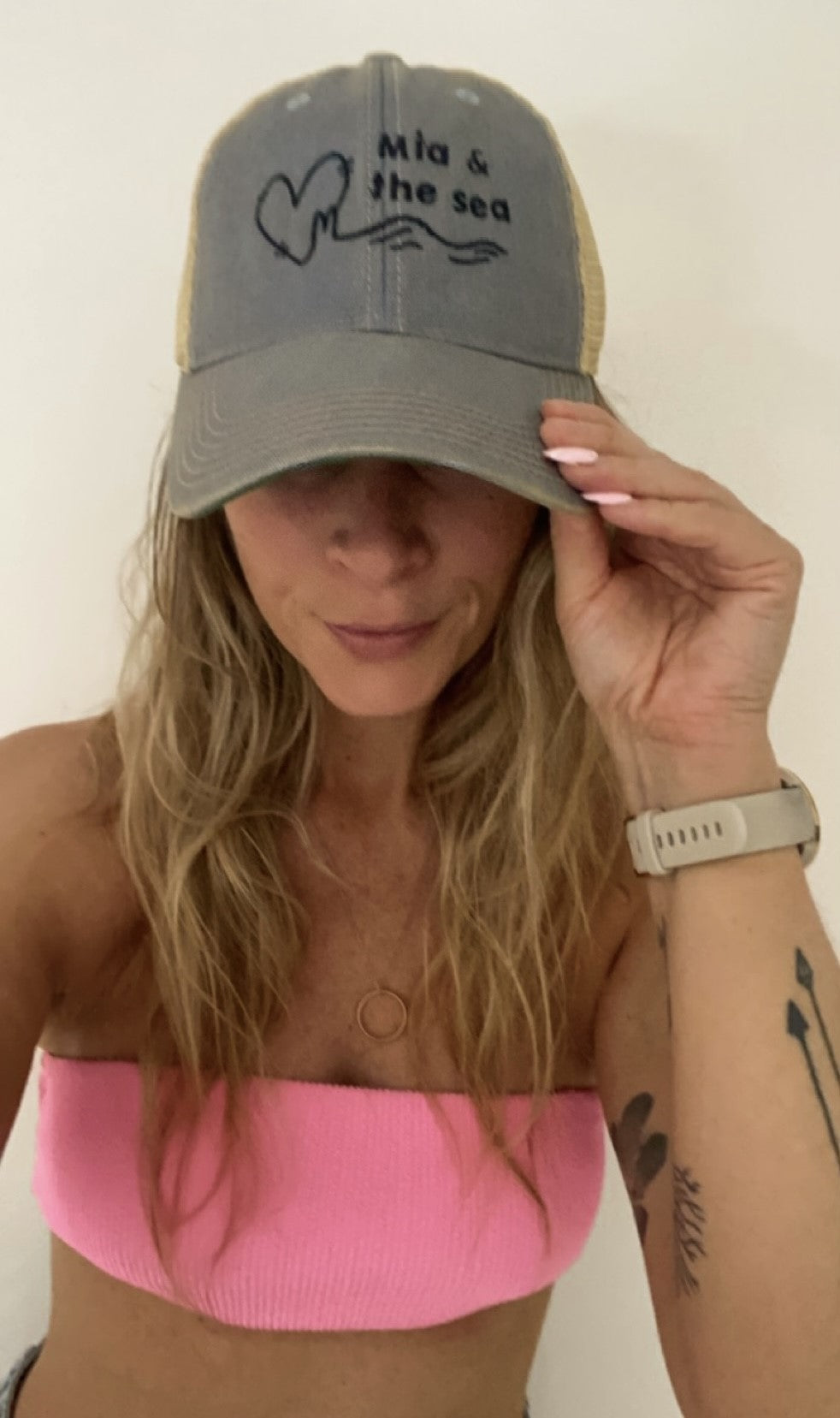 Signature Hats - Mia and The Sea