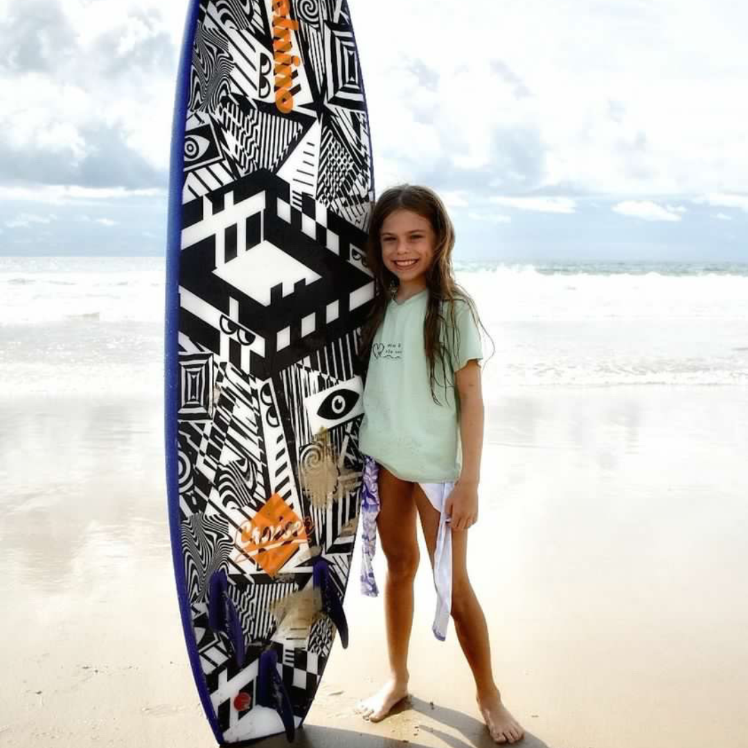 Girls Signature Tee - Mia and The Sea