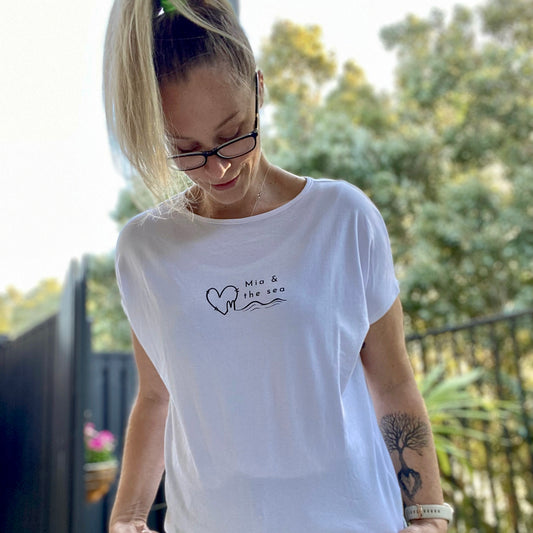 Women's Signature Loose Fit Tee - Mia and The Sea